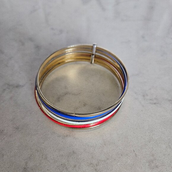 SET OF RED, WHITE, BLU & GOLD BANGLE BRACELETS & CROWN TRIFARI RED BEAD EARRINGS - Picture 13 of 15